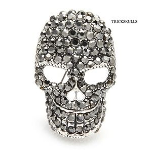 Dark Silver Iced Smiling Skull Pendant Brooch Modern Punk Gothic New & Sealed!